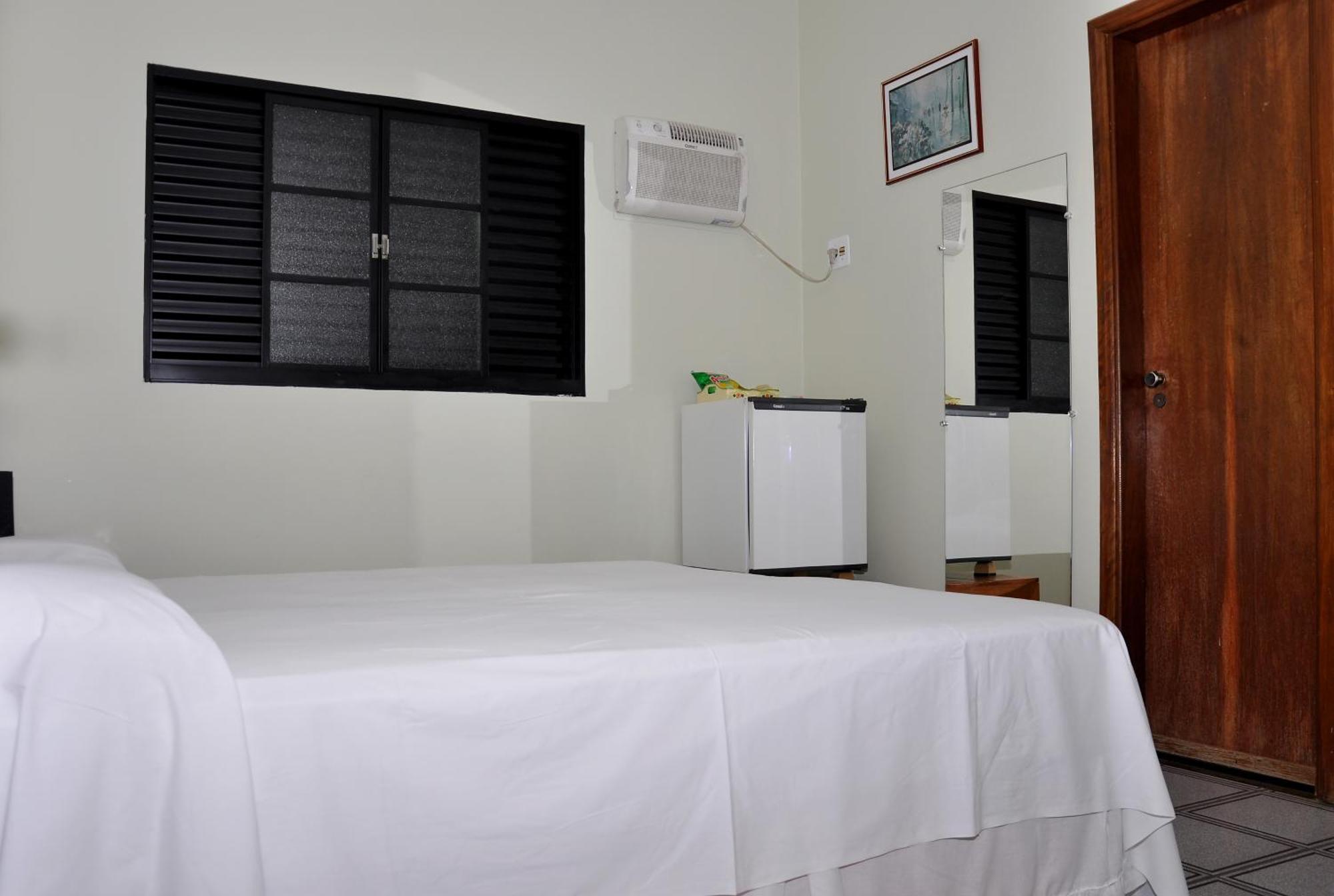Hotel Carolina Plaza Uberaba Exterior photo